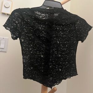 Oak + Fort Cropped Lace Mesh Short Sleeve Top in Black